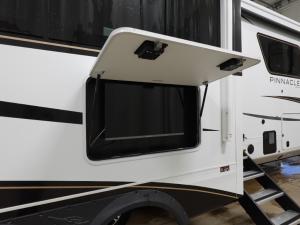 Pinnacle 38FBRK Photo
