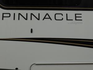 Pinnacle 38FBRK Photo