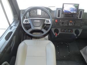 Accolade 37M Photo