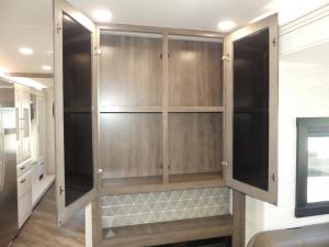 Accolade 37M Photo