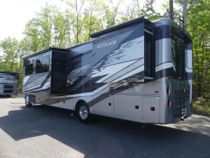 Accolade 37M Photo