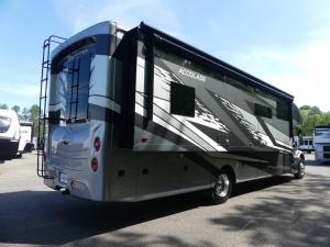 Accolade 37M Photo