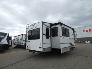 Cougar Half-Ton 27SGS Photo