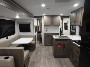 Transcend Xplor 27DBX Photo