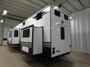 Hampton 388FKL Photo