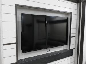 Hampton 388FKL Photo