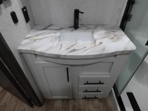Hampton 388FKL Photo