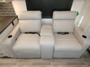 Admiral 29M Photo