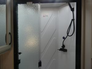 Admiral 29M Photo