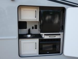 Admiral 29M Photo