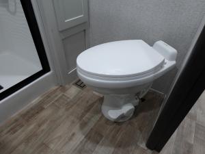 Hampton 388FKL Photo