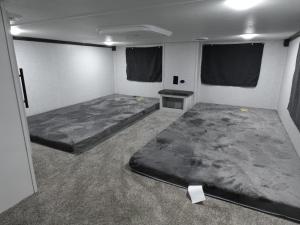 Hampton 388FKL Photo