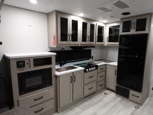 Momentum MAV 27MAV Photo