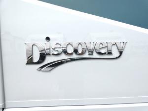 Discovery 38W Photo