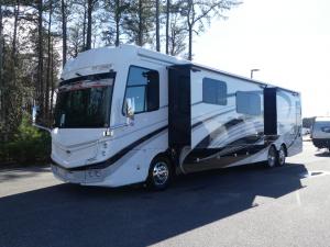 Discovery LXE 44B Photo