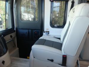 Discovery LXE 44B Photo