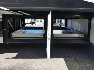 Discovery LXE 44B Photo