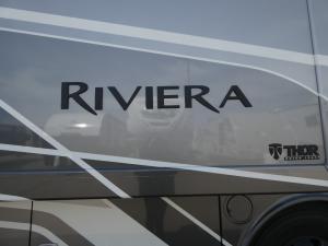 Riviera 39BH Photo