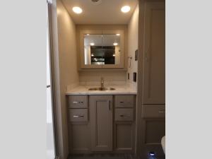 Riviera 39BH Photo