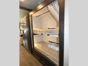 Riviera 39BH Photo