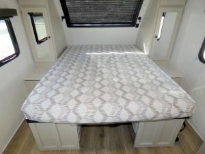 Northern Spirit Ultra Lite 1943RB Photo