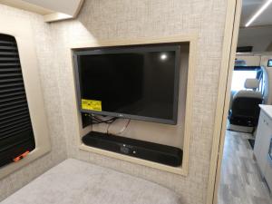 Wayfarer 25 XLW Photo