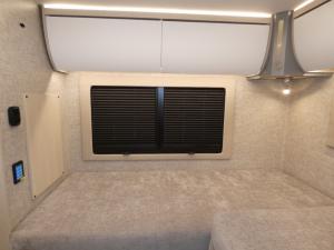 Wayfarer 25 XLW Photo