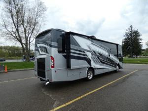 Palazzo GT 33.6 Photo