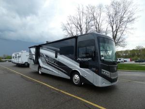 Palazzo GT 33.6 Photo