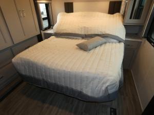 Palazzo GT 33.6 Photo