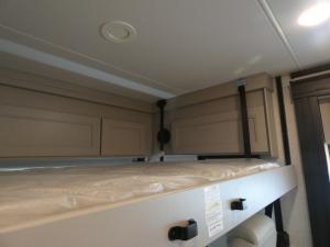 Riviera 39BH Photo