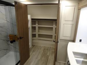 Paradigm 370FB Photo