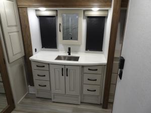 Paradigm 370FB Photo