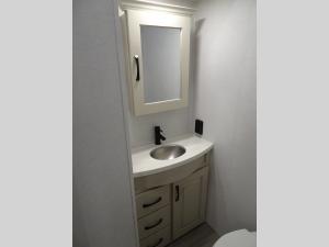 Paradigm 370FB Photo