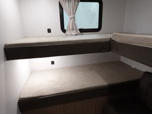 Wildwood X-Lite 273QBXL Photo