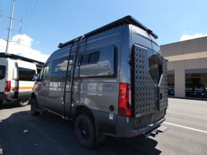 Storyteller Overland DARKMODE OG Photo