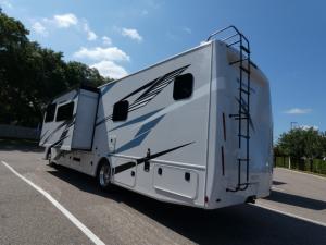Windsport 35M Photo