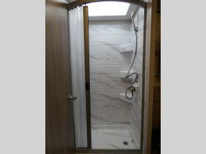 Tiburon Sprinter 24RW Photo