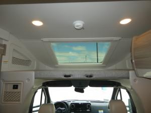 Tiburon Sprinter 24RW Photo