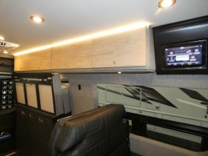Storyteller Overland DARKMODE OG Photo
