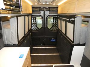 Storyteller Overland DARKMODE OG Photo