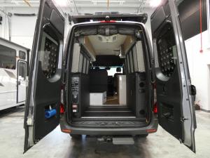 Storyteller Overland DARKMODE OG Photo
