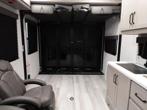Momentum G-Class 23G Photo