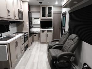 Momentum G-Class 23G Photo