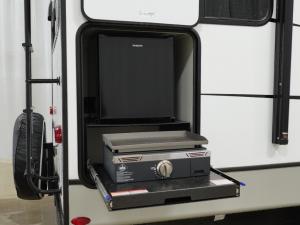 Cougar Half-Ton 25MLE Photo