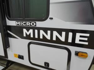 Micro Minnie 2100BH Photo