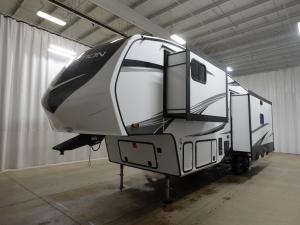 Reflection 303RLS Photo