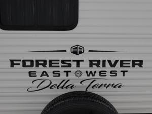 Della Terra 312BH Photo