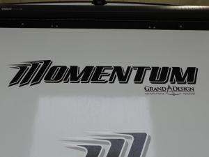 Momentum G-Class 29GS Photo