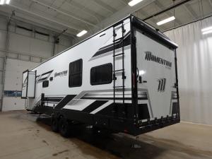 Momentum G-Class 29GS Photo